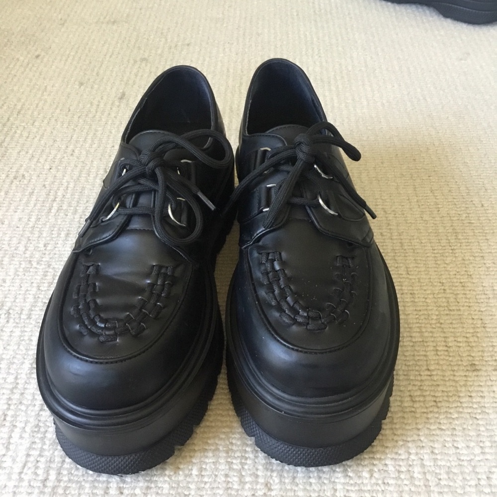 koi Black Men's Chunky Lace-Up Loafers